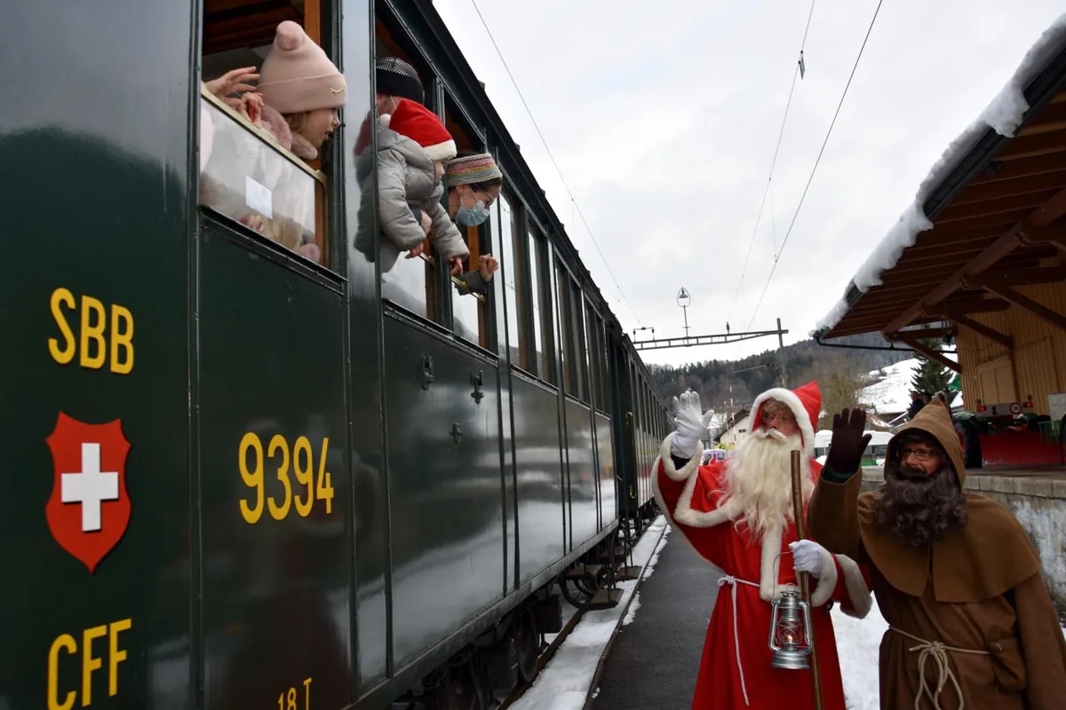 samichlausexpress_zustieginbaeretswil_bauma_2_mav_preview Zum dritten Mal führt der Dampfvbahnverein Zürcher Oberland den einzigartigen Chlaus-Anlass durch.
