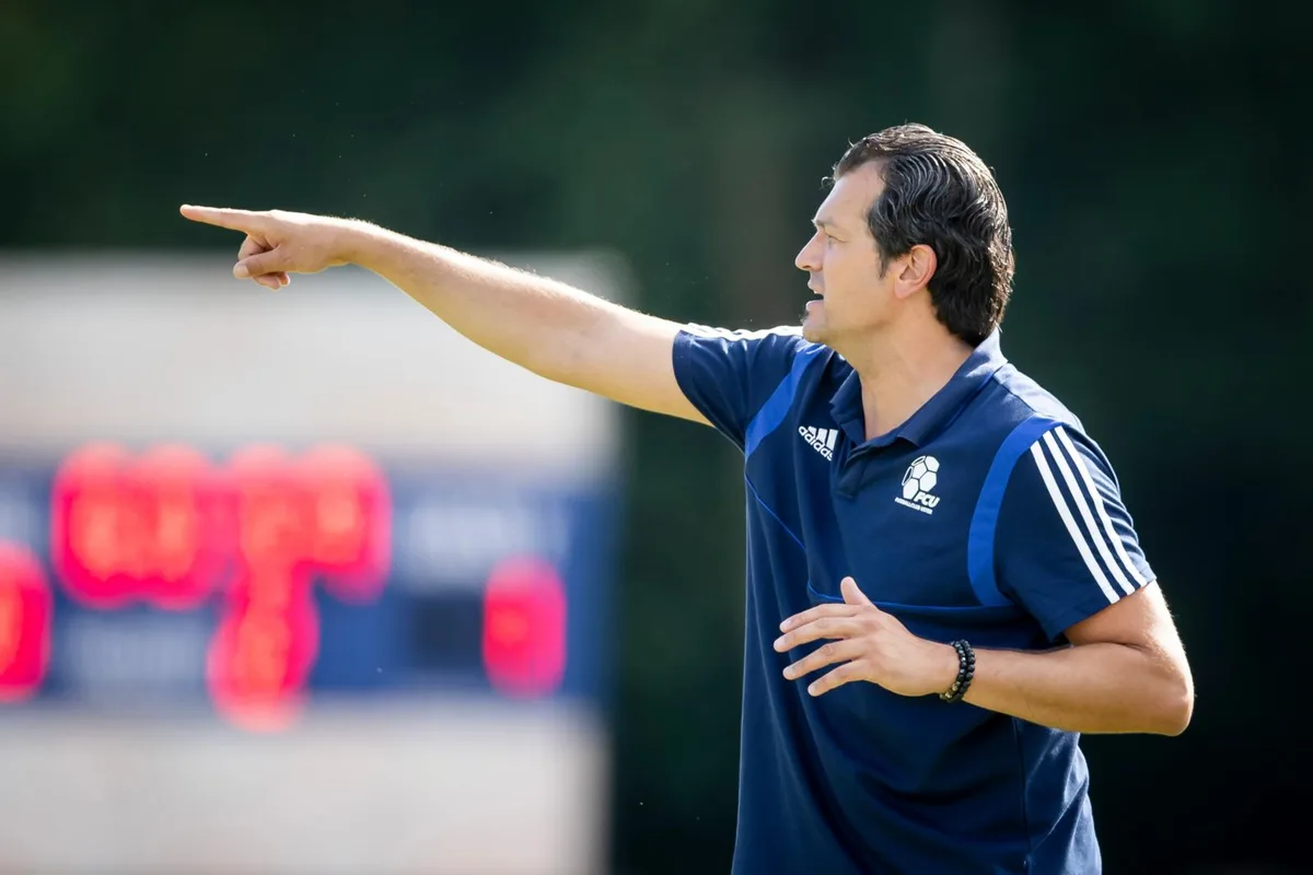 sport_18082019_cupuster_crm_15_preview Zukünftig dirigiert Ursal Yasar den Oberländer Zweitligisten FC Rüti.
