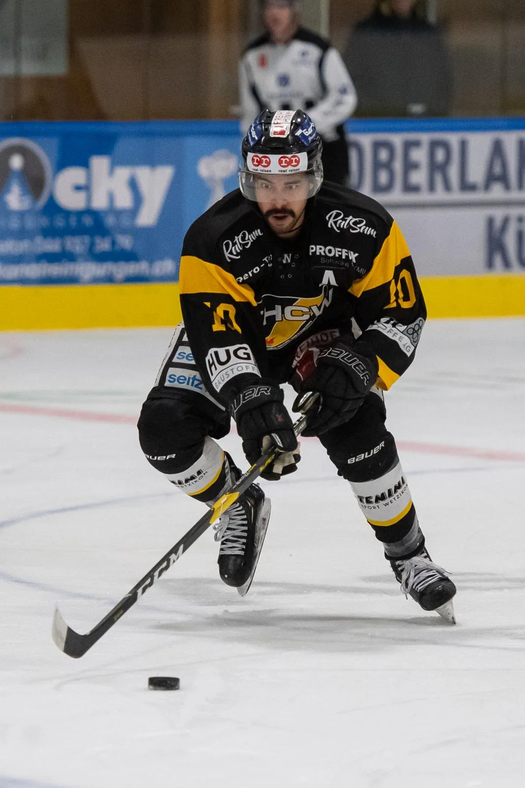 Trainieren dürfen die Amateurteams weiterhin, Meisterschaftsspiele aber gibt es vorläufig keine mehr.
