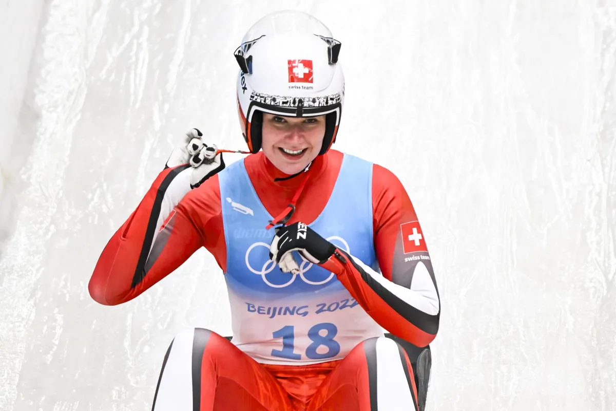 https-zueriost-ch-sites-default-files-elvis-media-2022-02-20220208150813412_preview-jpg Ihr Lachen hat einen guten Grund: Natalie Maag gelangen in China vier solide Läufe.