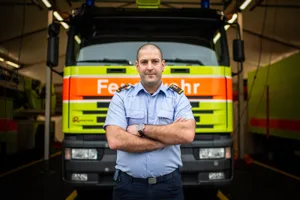 uster_11012019_feuerwehrkommandant_sbo_5_preview Der Feuerwehrkommandant Sascha Zollinger leitete den Einsatz am letzten Montagabend in Uster.