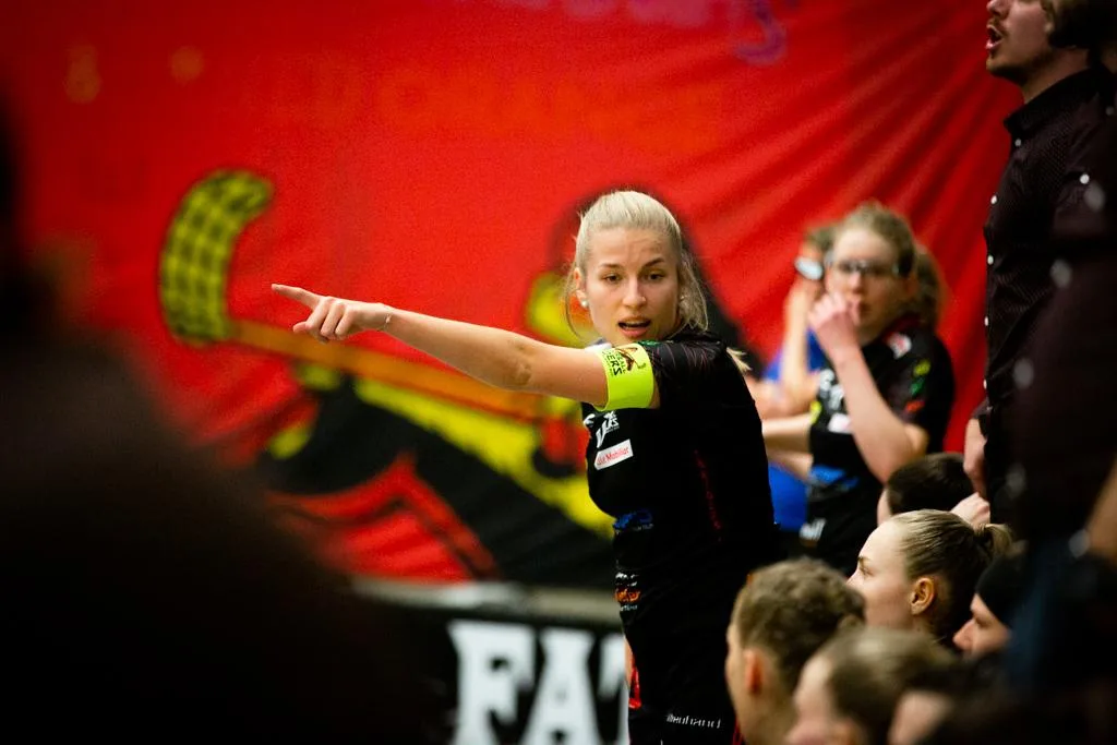 51936536008_d1627f5e4a_o_preview Captain Melanie Klöti zeigt bei den Floorball Riders auch nächste Saison den Weg - sie hat ihren Vertrag verlängert.