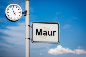 https-zueriost-ch-sites-default-files-elvis-media-2022-03-maur_schifflaende_naz-20_preview-jpg Die zeit für den amtierenden Gemeindepräsidenten in Maur ist abgelaufen.,