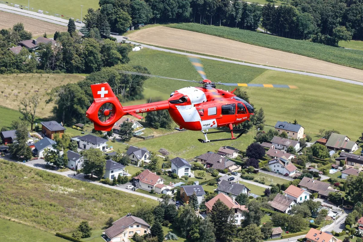Die Rega hatte über die Ostertage weit über die Schweiz hinaus 180 Einsätze zu verzeichnen.