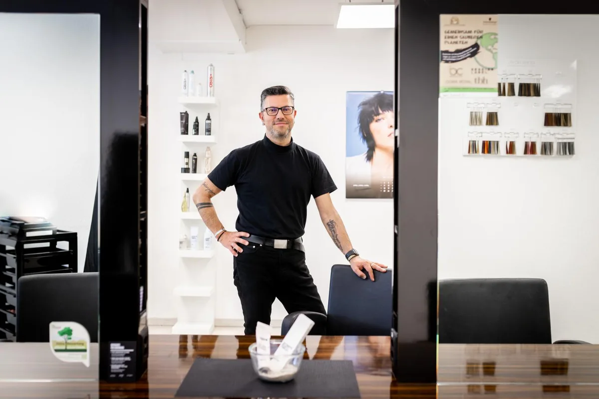 Graziano Cappilli erprobt in seiner Coiffeur-Kette «Adesso Hair Design» neu die Viertagewoche.