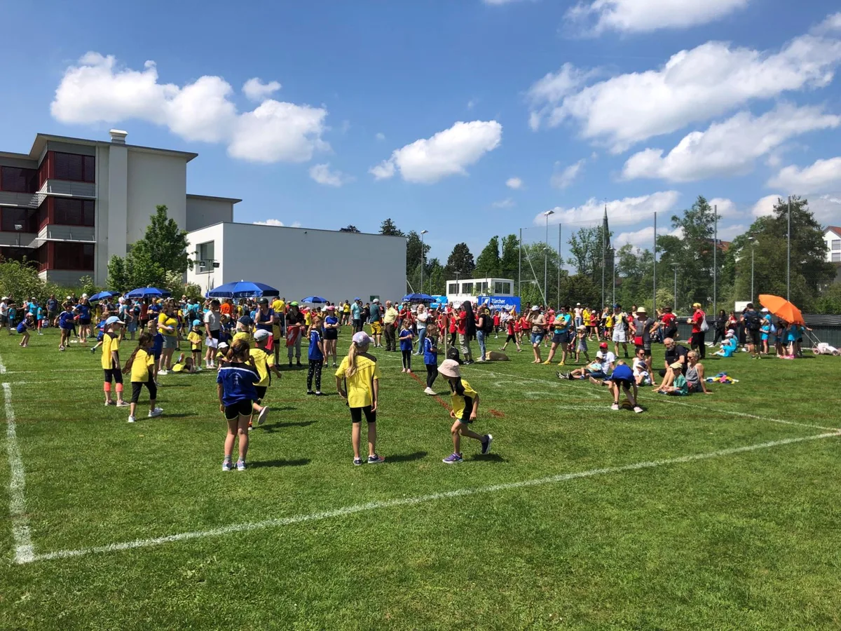 Jägerball auf 12 Feldern., Das Team des Turnvereins Wetzikon.