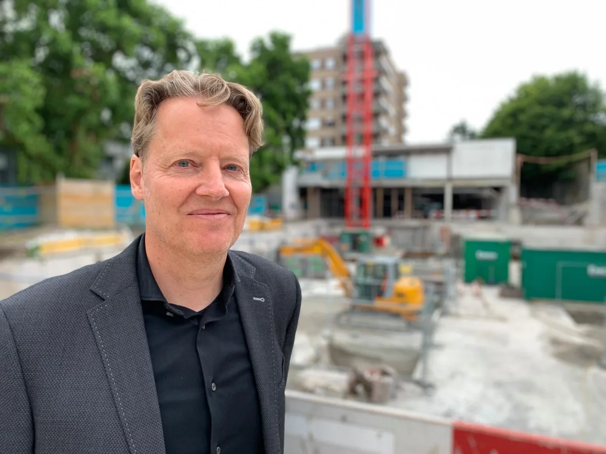 Architekt Matthias Reifler sieht das Von der «Trompete» zum «Metropol» als Versprechen für die Zukunft Wetzikons. (Foto: cb)