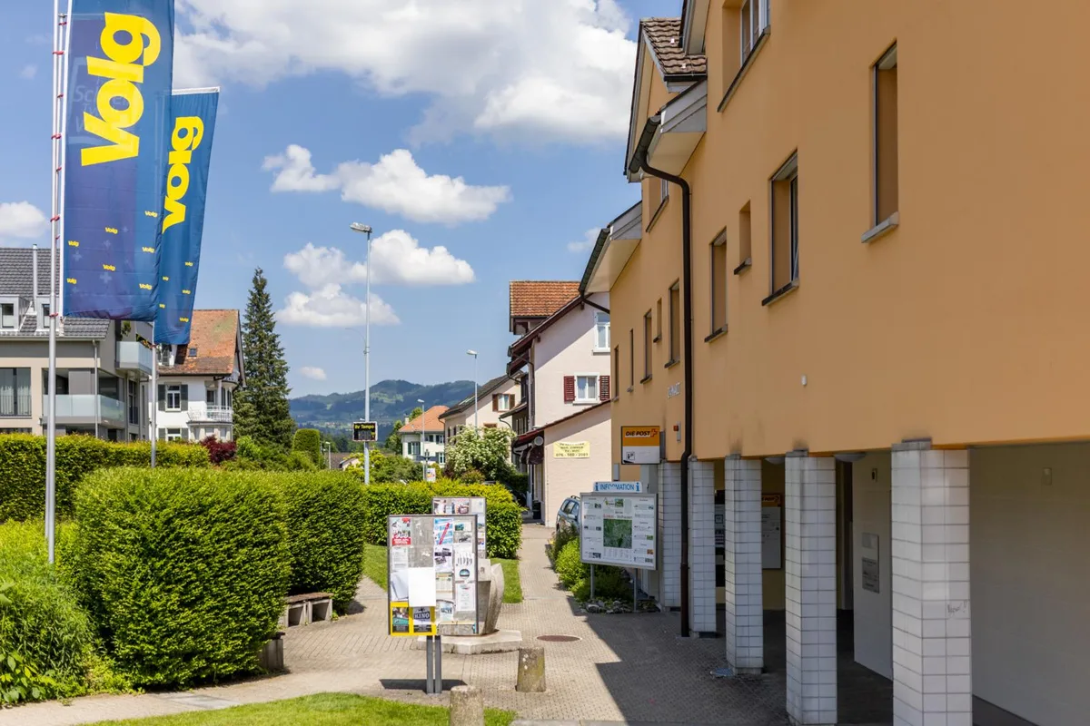 hinwil_11062021_postbubikon_crm_8_preview Alles neu ab 21. Juli: Dann befindet sich die Bubiker Post im Volg.