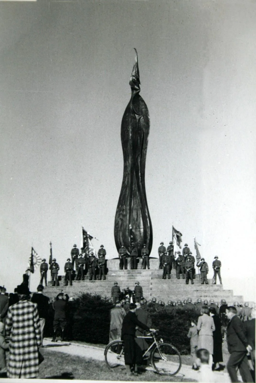 Auch im Zweiten Weltkrieg wurde beim Forchdenkmal an die gefallenen Soldaten erinnert. (Foto: PD)