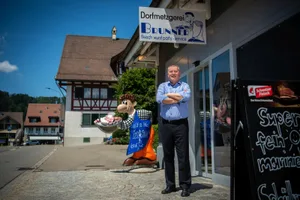 gemeindepraesident-abschiedsportrait-georgbrunner-turbenthal-sbo-8_preview Georg Brunner war über Jahre nicht nur Dorfmetzger, sondern auch Gemeindepräsident., Nach 28 Jahren in der Gemeindepolitik hat Brunner nun genug.