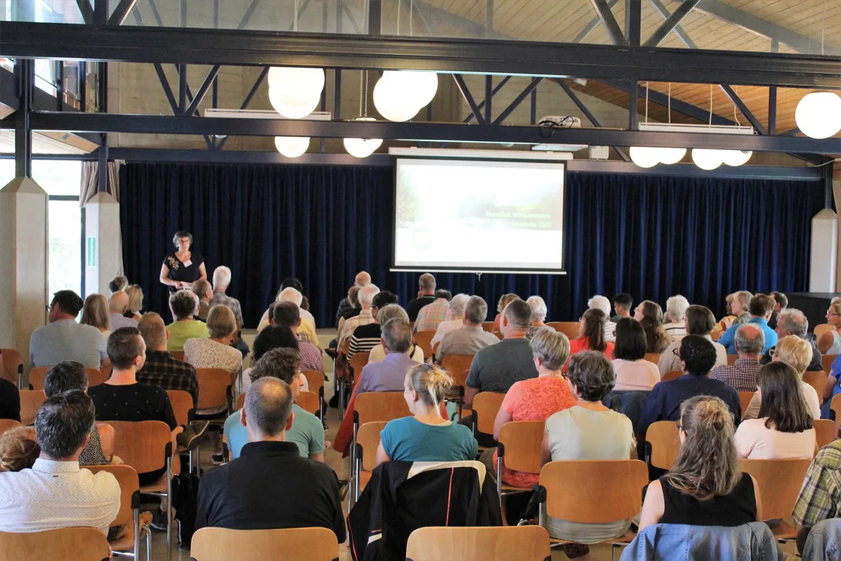 27082022_zell_neuzuz%c3%bcgeranlass_fabienne_wuerth_2_preview Für alle, die seit 2019 nach Zell gezogen sind, richtete der Gemeinderat , Für Gemeindepräsidentin Regula Ehrismann und Gemeindeschreiber Erkan Meshli-Roth hat der Anlass integrative Kraft., Das anhaltende Bevölkerungswachstum in Zell hängt auch mit der steigenden Attraktivität der Gemeinde zusammen.