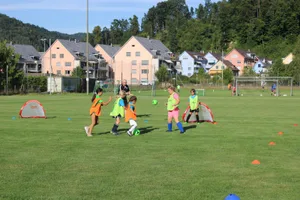 fc-turbenthal-maedchenteam-2_preview