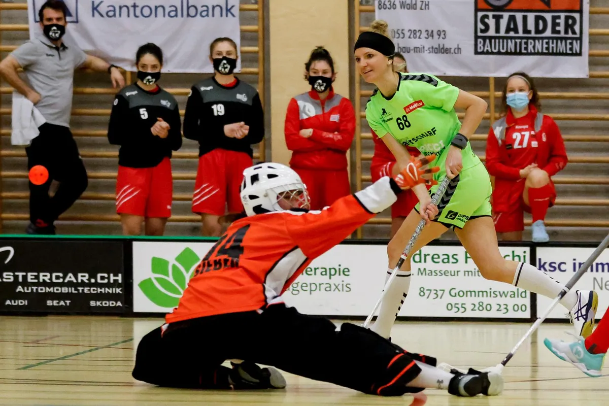sport_23012021_unihockey_cm_13_preview Laupens Hanka Lackova war erneut an zahlreichen Toren beteiligt.