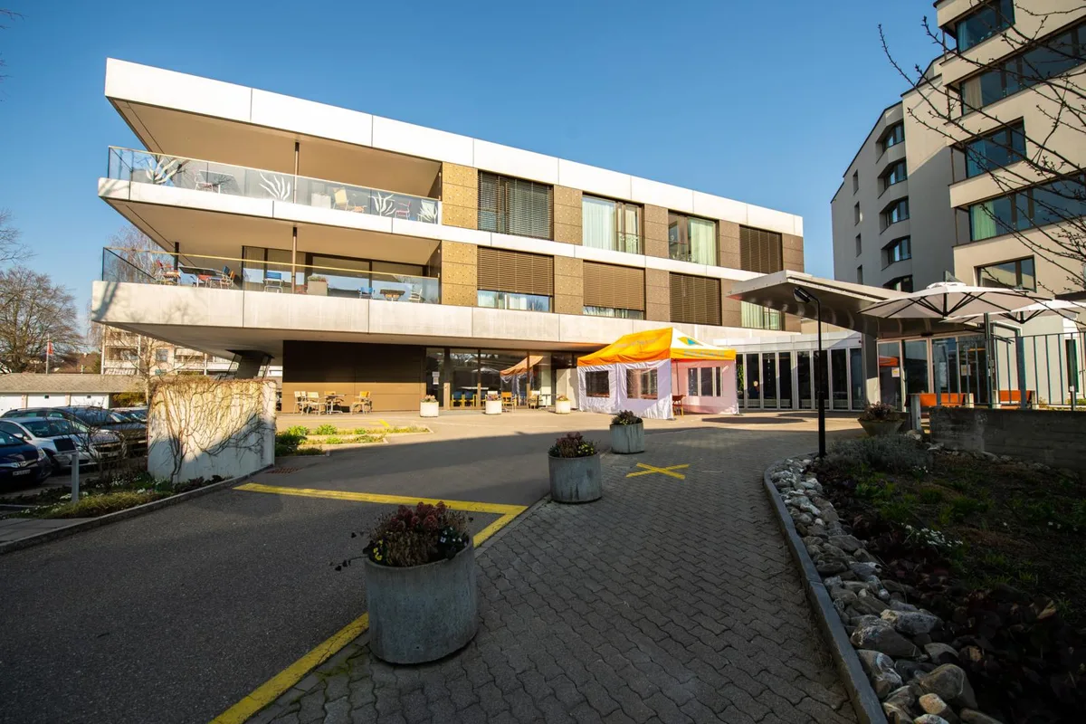Ob der Wechsel ins Altersheim angezeigt ist, wird in der Beratung mit der Spitex entschieden.