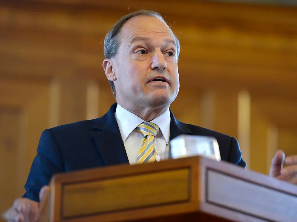 rdz004_preview Jörg Kündig erklärt als Präsident des Verbands der Gemeindepräsidien im Kanton Zürich, was er von neuen Bezirksgrenzen hält.