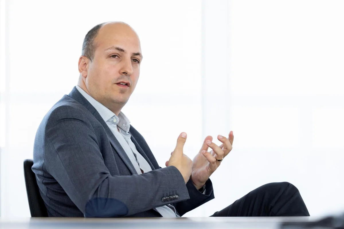 Marco Nuzzis Partei, die FDP, hat sich stark für den grösseren Dorfplatz engagiert.