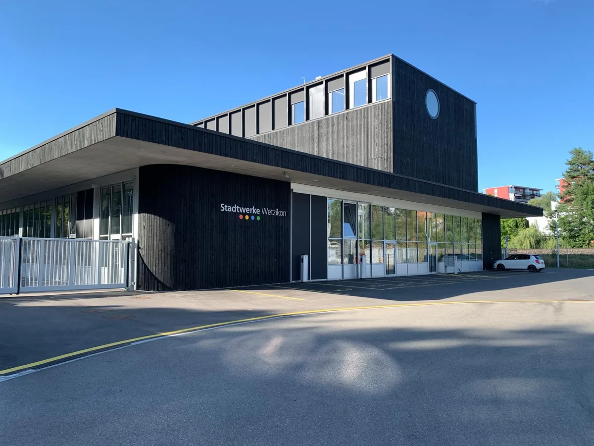 https-zueriost-ch-sites-default-files-elvis-media-2022-11-050822_werkhof_cb_1_preview-jpg Die Stadtwerke Wetzikon erhöhen die Akonto-Rechnungen vorsorglich.