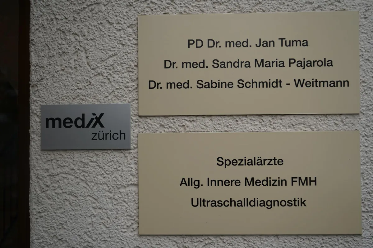PD Dr. Jan Tuma, Spezialist für Ultraschall in der Praxis am Seilerweg 1 mit Dr. NIcolas G. Züllig.