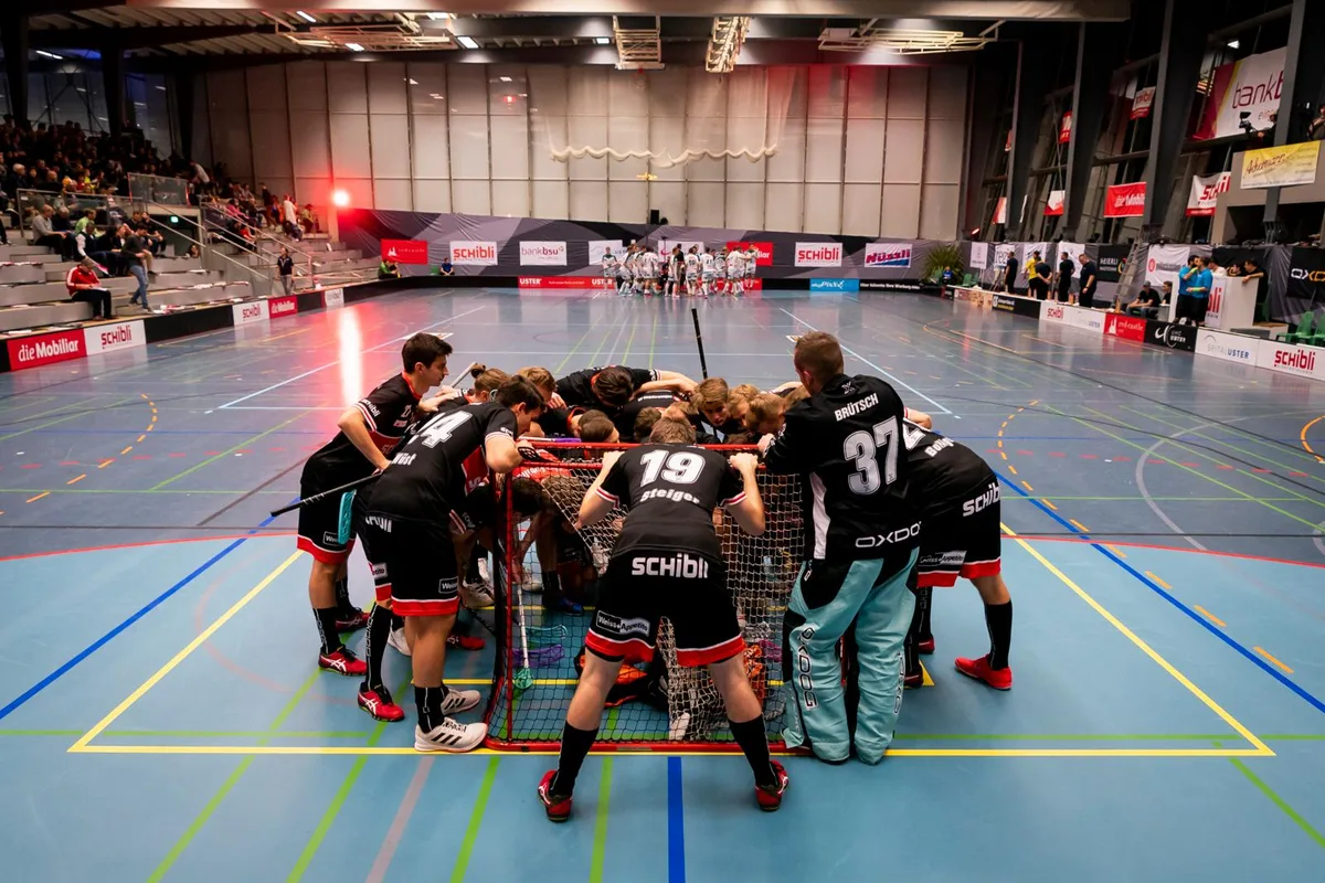 sport_24112019_unihockey_crm_17_preview