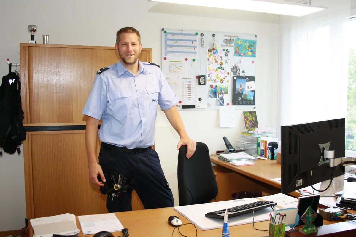 Oliver Zimmermann ist seit 1. Juli Dienstchef der Polizei Egg. (Bild: Lea Chiapolini)