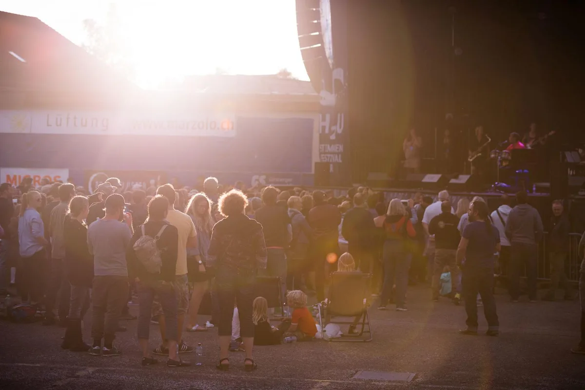 uster_h2uglen_21-08-16_fsm_035 Laute Musik ist vor der Bühne erwünscht, nicht aber im Quartier.
(Archivbild Fabio Meier)