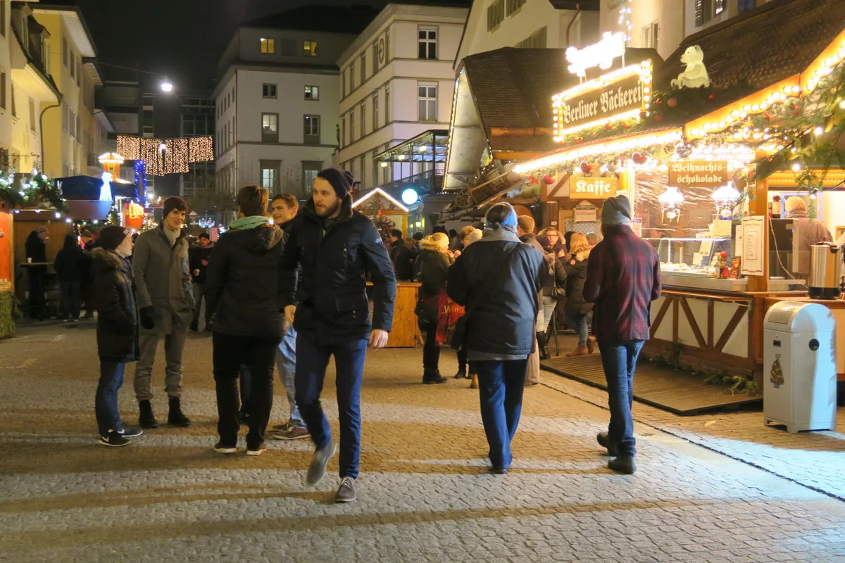 Noch bis am Freitag, 23. Dezember, kann am Winterthurer Weihnachtsmarkt gebummelt werden.