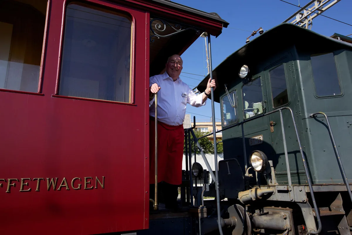 fr_10082012_gnuss12_im_12 Die Lokomotive Be 4/4 wird am Sonntag einen Extrazug direkt zum Bäretswiler Skilift Steig ziehen. (Archivbild: Imre Mesterhazy)