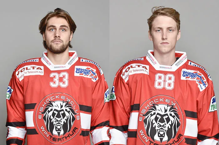 eishockey Bleiben dem EHC Winterthur erhalten: Atanasio Molina und Michael Roos. (Bild: zvg/EHC Winterthur)