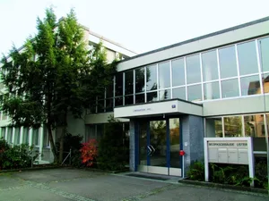 20-bezirksgericht_uster_jan_16 Das Bezirksgericht Uster hatte sich mit einem ganz besonders heiklen Fall zu befassen: ein Behinderter hatte einen anderen Behinderten sexuell missbraucht. (Bild: Gerichte Zürich)