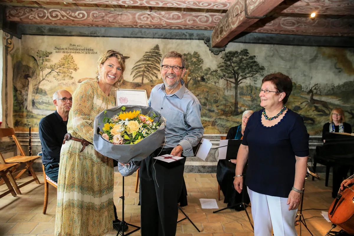 illnau_effretikon_14062017_preisverleihung_nag-10 Der Pomologe Klaus Gersbach aus Illnau-Effretikon bekam für sein Engagement den Dr. Rudolf Maag-Preis verliehen. (Bild: Nathalie Guinand)