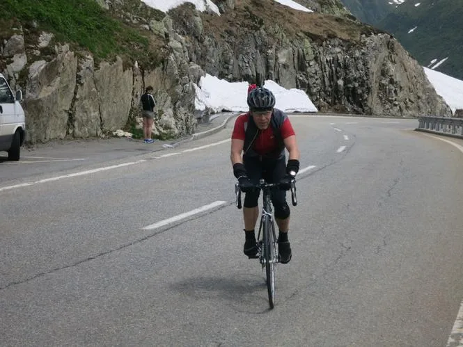 img_1887 Andreas Gröber ist geübt im Radfahren. Bild: zvg, Thomas Liebrich macht zum ersten Mal beim Swissman Xtreme Triathlon mit. Bild: zvg.
