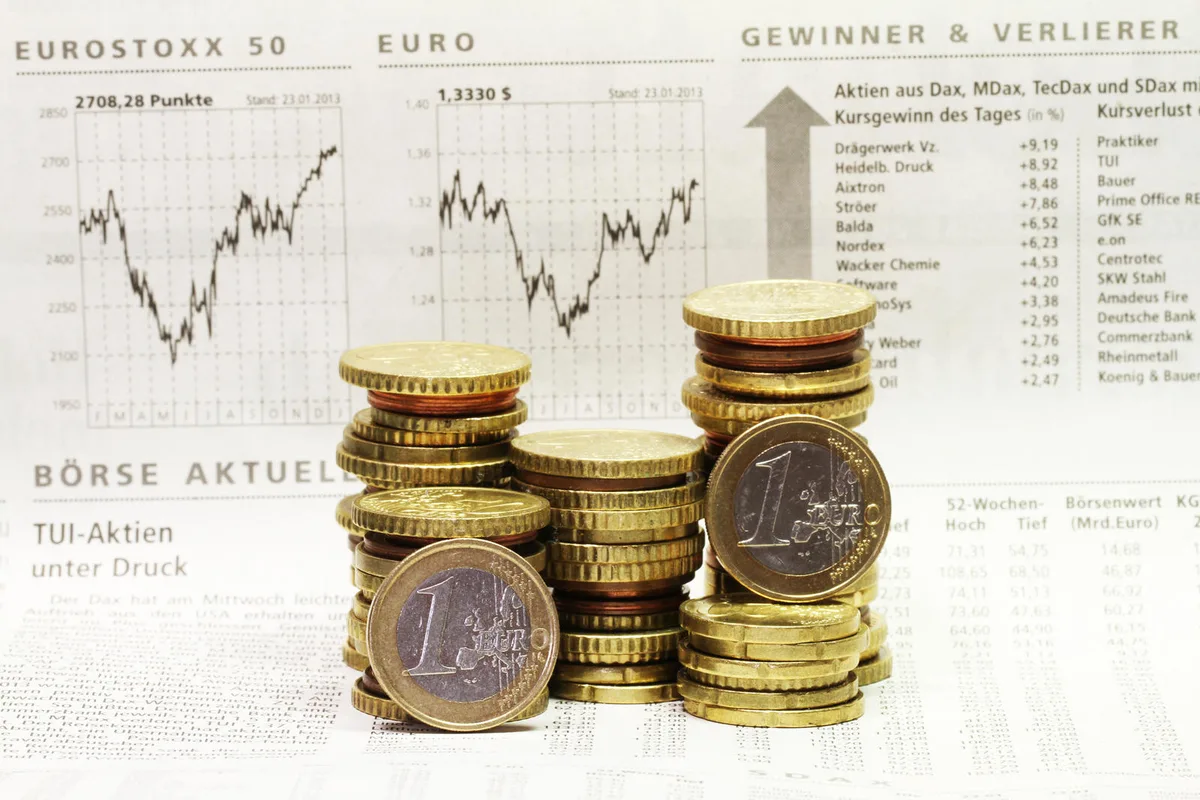 devisenhandel Wer als Anleger mit Devisen handelt, sollte sich des damit verbundenen Risikos bewusst sein – und dieses Risiko, beziehungsweise dessen Grenzen, deshalb gegenüber seinem Finanzvertreter genau formulieren. (Symbolbild: Fotolia)