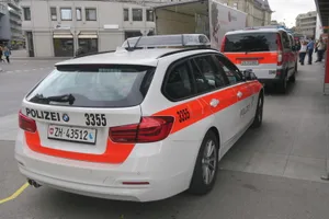img_7081 Am Hauptbahnhof Winterthur war die Kantonspolizei Zürich vor Ort.
(Bild: Fabrice Dubler), Die Polizei suchte im ganzen Kanton Zürich nach dem Unbekannten. (Symboldbild: Archiv)