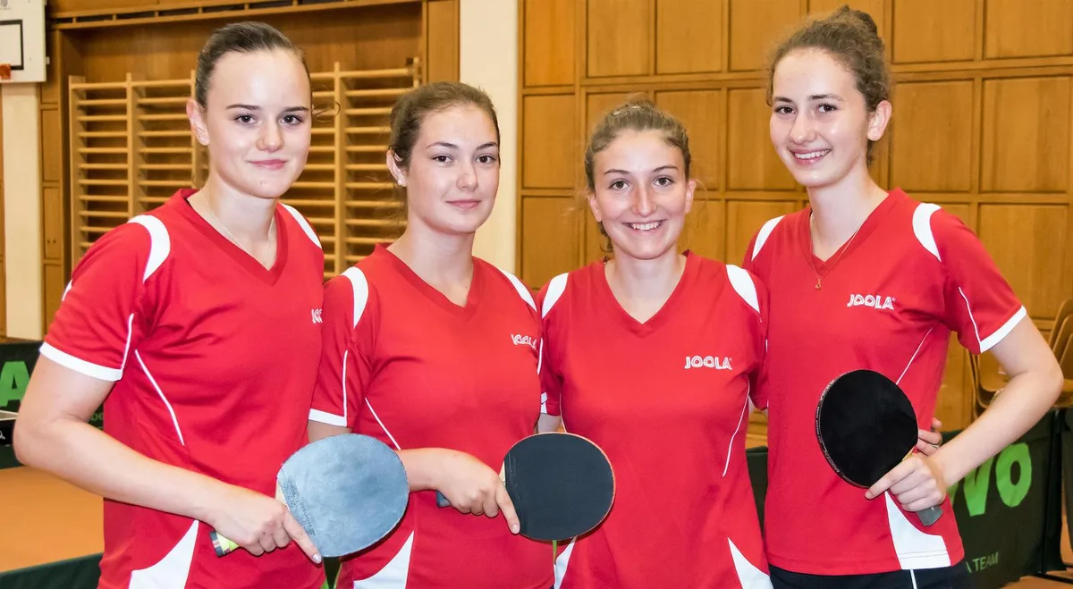 ttc_uster-nlb-team In der NLB auf Kurs: die Ustermerinnen Céline Reust, Kata Csikos, Nina Gutknecht und Nadia Zellweger. (Bild: zvg)