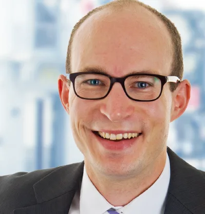 markus_ehrensperger SVP-Fraktionspräsident Markus Ehrensperger wird vom Befürworter zum Gegner der Motion «An vier Wochenenden ein verkehrsbefreites Zentrum.» (Bild:zvg), Die Motion für ein verkehrsbefreites Zentrum stammt von BDP-Gemeinderat Ivo Koller. Dieser ist zudem noch im Vorstand des Vereins «Herzkern Uster».(Bild: zvg), Geschäftsleiterin des Vereins «Herzkern Uster» ist Sandra Hausmann. (Bild: Fabienne Montepeque), Überblick des Stadtzentrums in Uster: Die Motionäre wollen vier Strassen während vier Wochenenden nur für Fussgänger und Velofahrer zugänglich machen.(Grafik: Andreas Steiner)