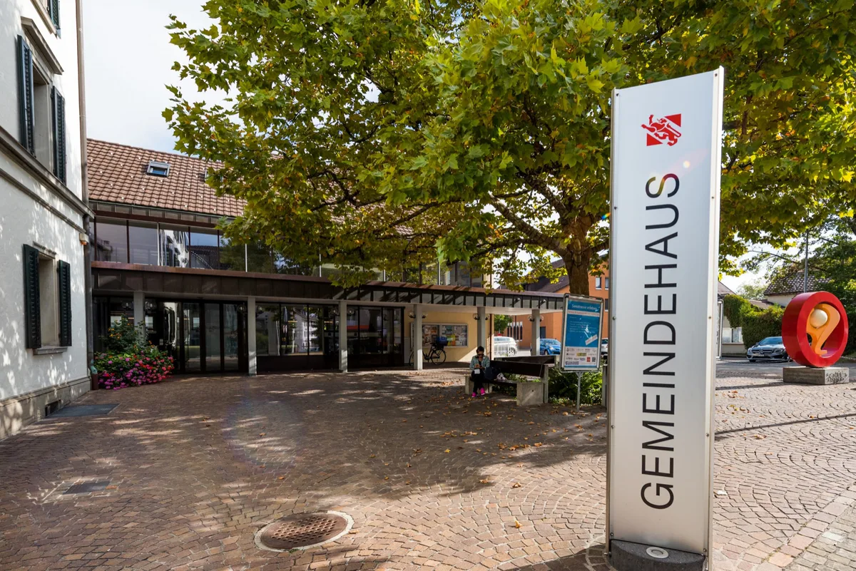 pf%c3%a4ffikon_21-09-15_gemeinde_fsm_009_preview Der Entwurf der neuen Pfäffiker Gemeindeordnung geht nun in die Vernehmlassung. (Bild: Archiv)