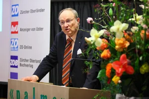 2082095 Dignitas-Chef Minelli, hier an einer Veranstaltung in Pfäffikon, wird erneut angeklagt. (Bild: Nicolas Zonvi)