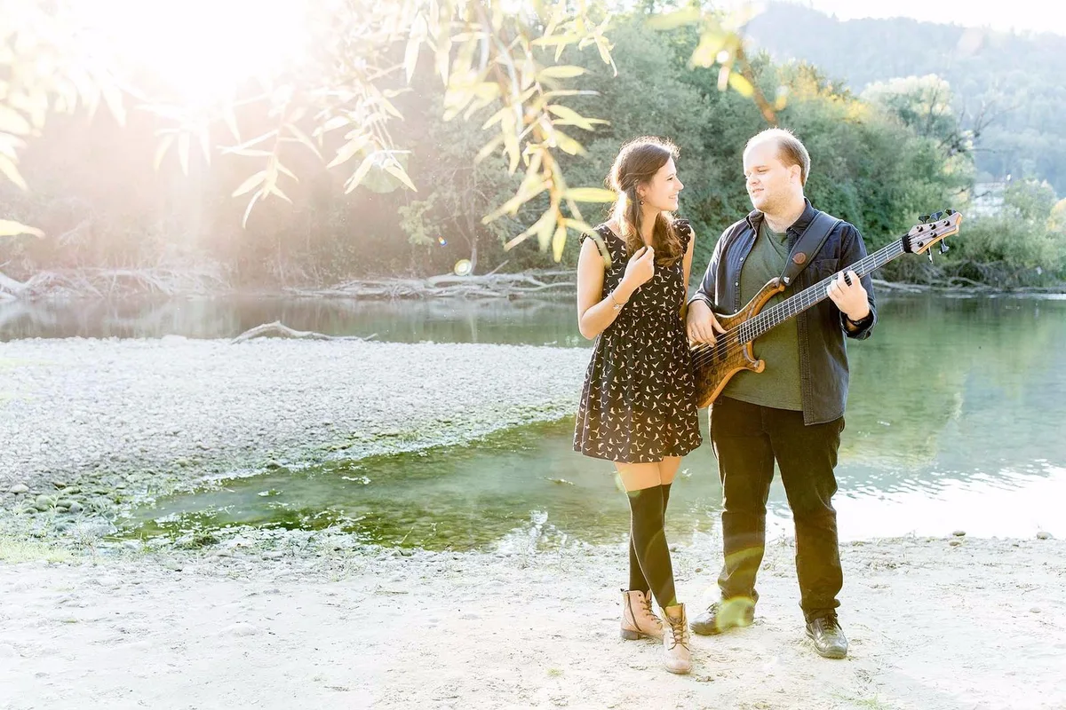 belleandbass_11 Kira Stahel und Stefan Guggisberg sind Belle & Bass.
(Foto: Sandra Ardizzone Photography)