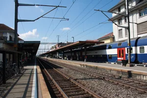 bahnhofheute Die Bauarbeiten am Bahnhof Uster werden Mitte 2019 abgeschlossen sein. Die erste Etappe mit den Nachtarbeiten dauert bis Ende November 2018. (Archivfoto: Eduard Gautschi)