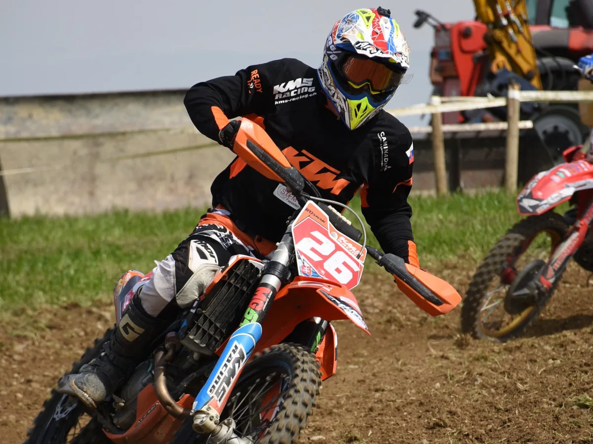rusnak_quer Der Hittnauer Marek Rusnak unterwegs zum 2. Platz bei den Junioren. (Foto: Albert Büchi)