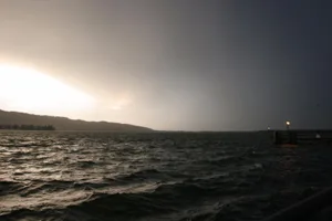 https-zueriost-ch-sites-default-files-media-2018-05-30-img_4538-jpg Heute Abend könnte es am Greifensee durchaus zu Gewitterstimmungen kommen. (Archivfoto: Andreas Stutz)