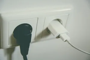 socket-1794616_960_720 80 Liegenschaften im Winterthurer Büelrain waren heute vorübergehend ohne Strom. (Symbolbild: Pixabay.com)