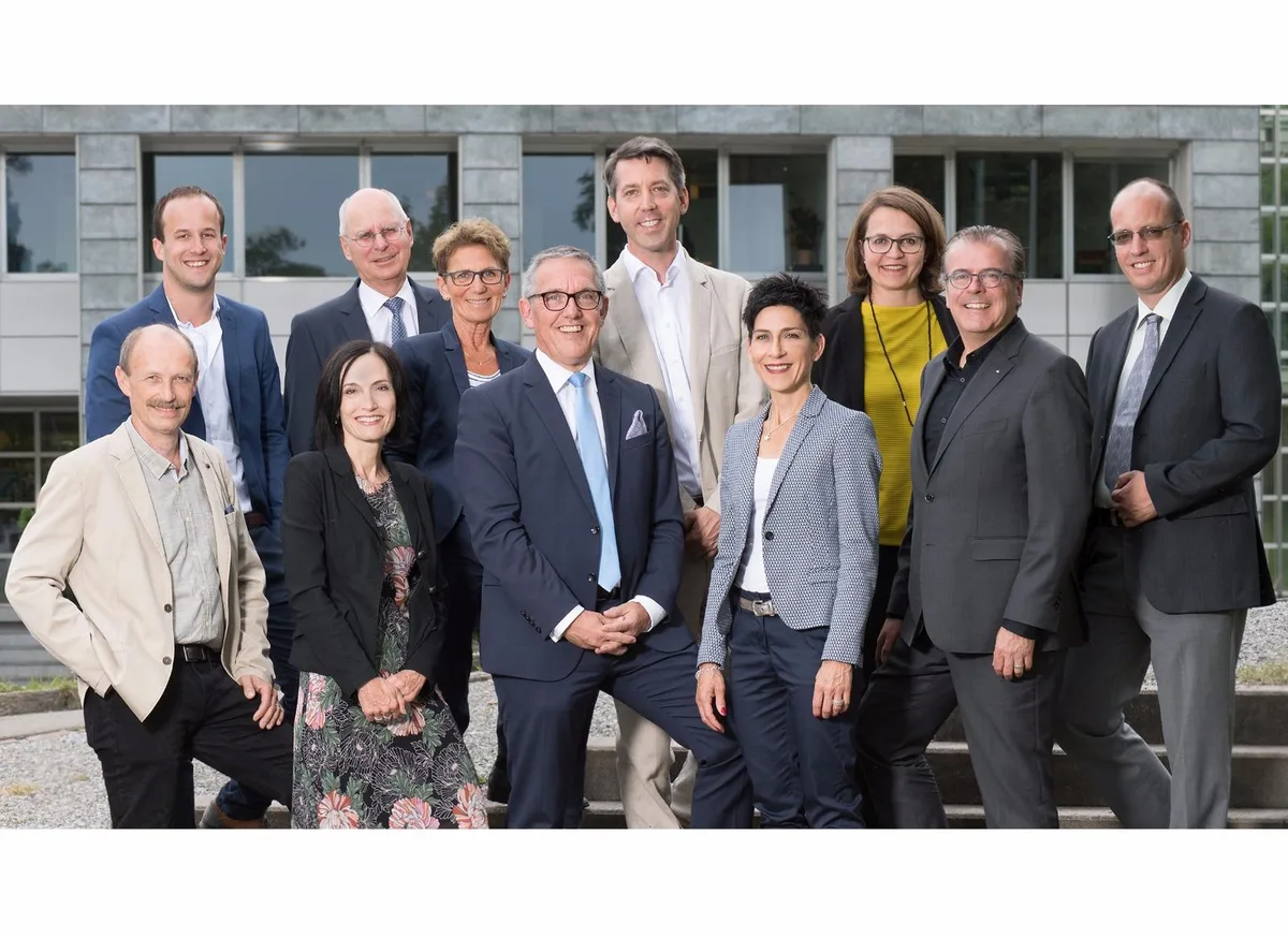 gemeinderatrueti Bis 2020 war anstelle von Thomas Stauber (SVP) noch Urs Kapp (EVP) im Gemeinderat.