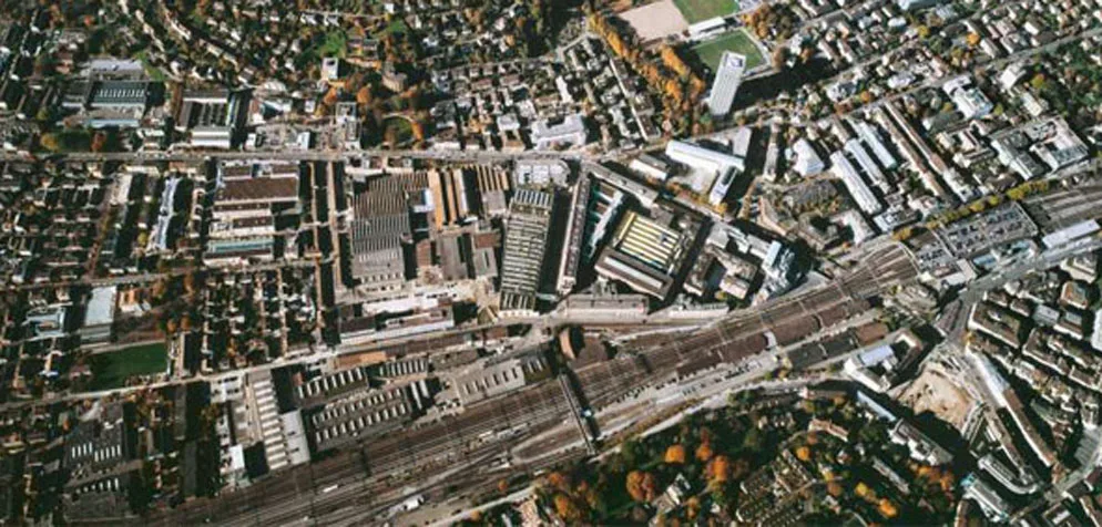 sulzer_areal_sulzerareal_02 Auf dem Sulzerareal in Winterthur wird eine temporäre Tempo-30-Zone eingerichtet. (Foto: Sulzerareal.ch), Der Plan zeigt die Massnahmen, die für die Tempo-30-Zone eingerichtet werden. (Plan: Stadt Winterthur)