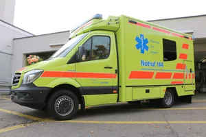 20_img_4569 Der neue Rettungswagen des Rettungsdienstes des Spitals Uster. (Fotos: Ernst Hilfiker), Der neue Rettungswagen des Rettungsdienstes des Spitals Uster. , Der neue Rettungswagen des Rettungsdienstes des Spitals Uster. , Der neue Rettungswagen des Rettungsdienstes des Spitals Uster.