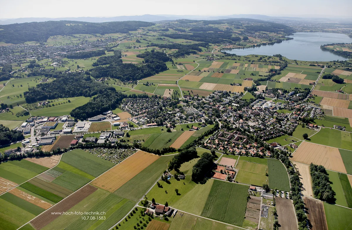 moenchaltorf Beim nächsten Urnengang werden in Mönchaltorf zwei neue Ämter vergeben.