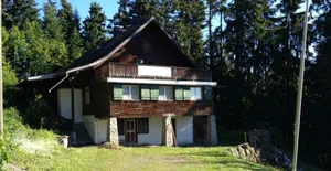 hauss_geschn Das Clubhaus Sunneschy war der Mittelpunkt des Vereinslebens.