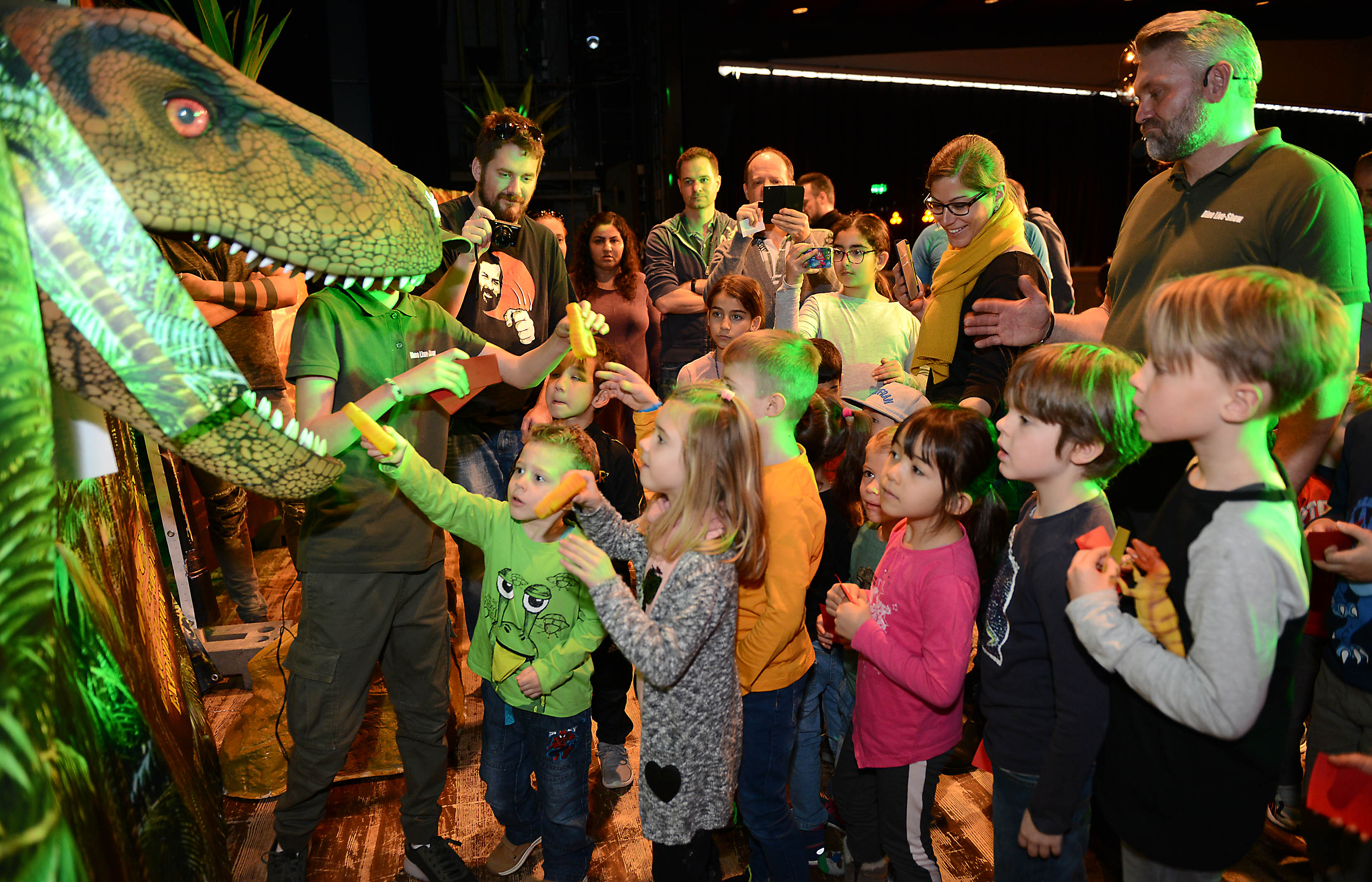 Die Macher Der Dino Show Wehren Sich | Züriost