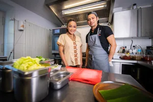 duebendorf_22032019_thaioberemuehle_sbo_3_preview Sind bereit: Chefin Suweena Christen und Küchenchef Worrayut Samphawong.