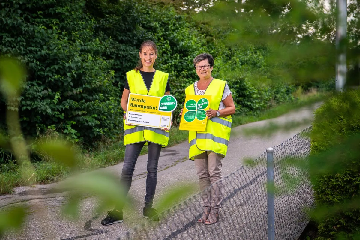 duebendorf_15082019_raumpatenschaft_sbo_5_preview Monique Freund (links) ist die erste Raumpatin Dübendorfs, Caroline Albrecht leitet das Projekt.
